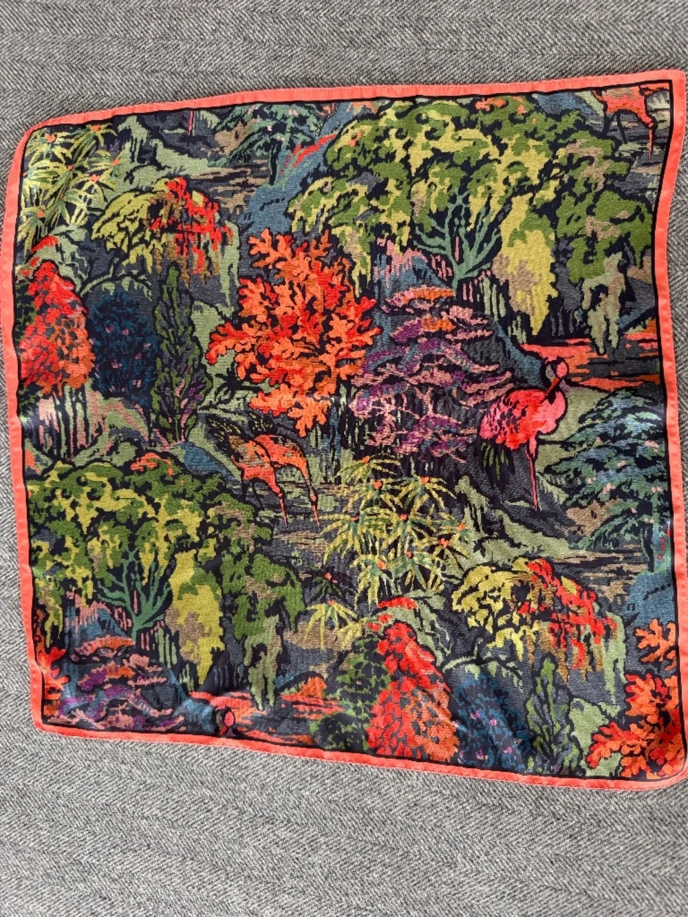 NWOT, SILK SCARF IN BEAUTIFUL TAPESTRY LANDSCAPE PRINT